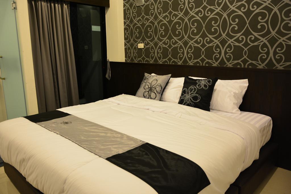 Adamaz House Hotel Bangkok Luaran gambar